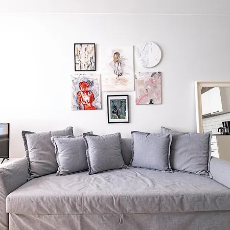 Apartament Nice Studio On A Pedestrian Street *