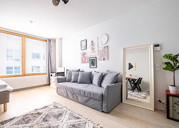 Nice Studio On A Pedestrian Street